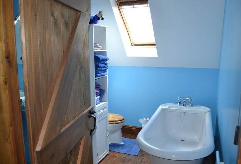 Woodview Bed & Breakfast