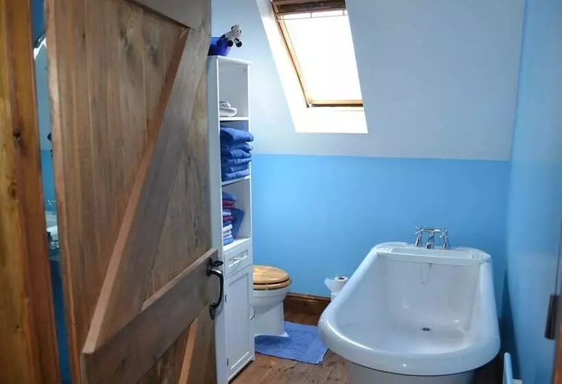 Woodview Bed & Breakfast