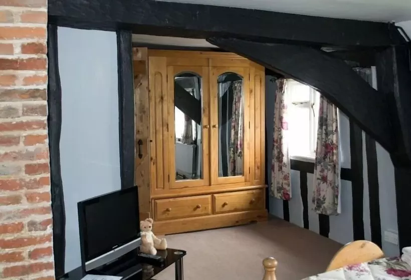 Woodview Bed & Breakfast