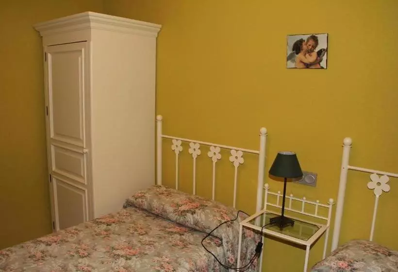 Apartamentos Costa Noja