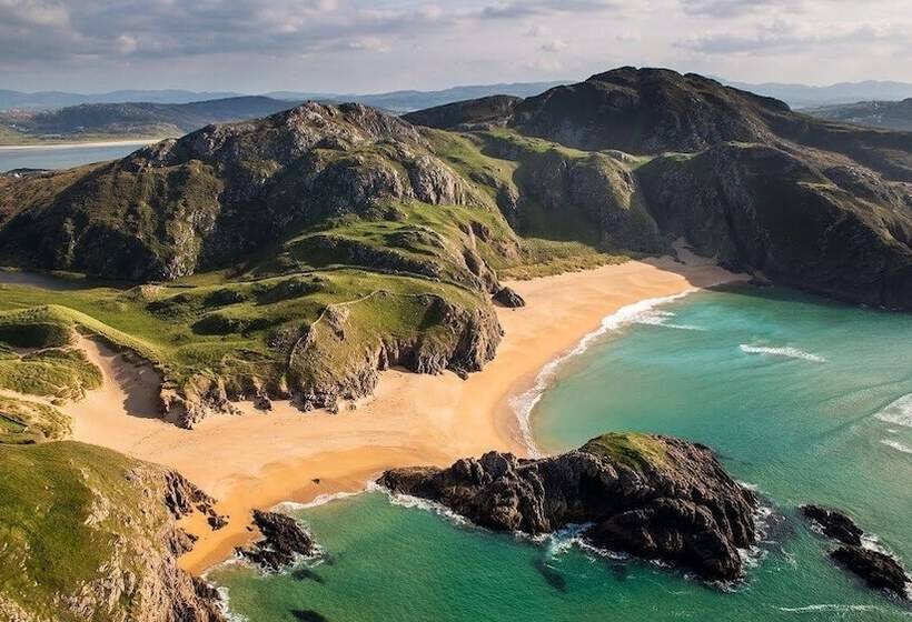 ベッドアンドブレックファースト Carnately Lodge