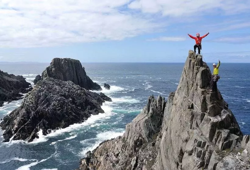 Bed and Breakfast Carnately Lodge