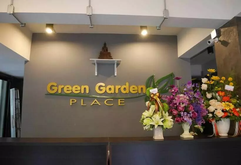 Green Garden Place