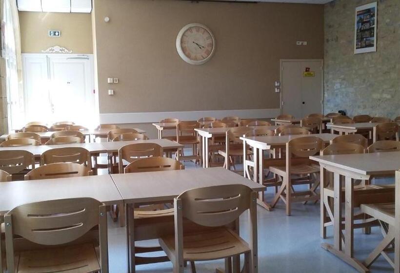 ホテル Accueil Du Couvent De Malet