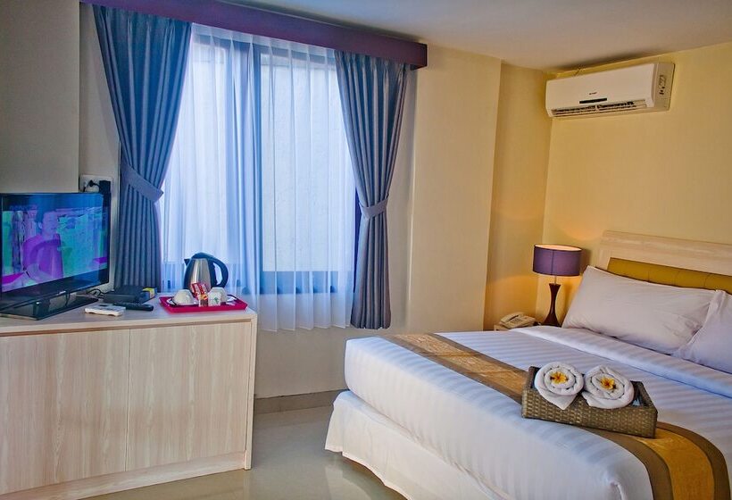 בית מלון כפרי Anumana Bay View