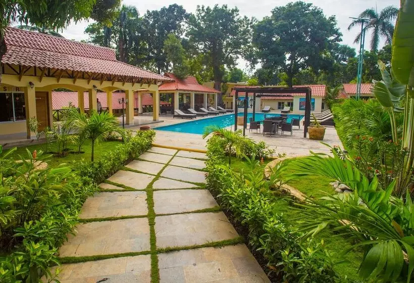 هتل Auberge Villa Cana