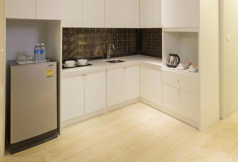 בית מלון כפרי Hamilton Grand Residence