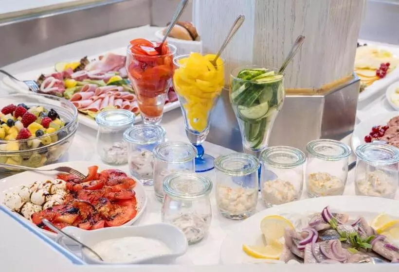 ホテル Ilmenautal Inklusive Thermeplus