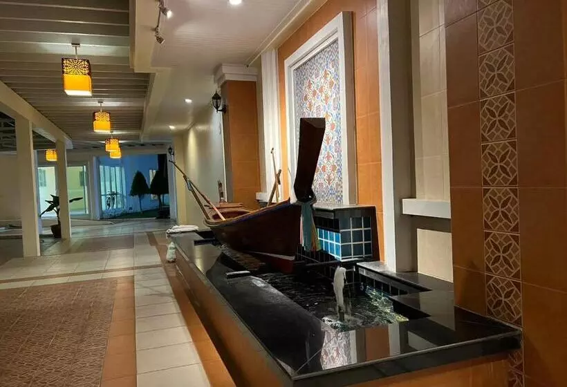 هتل Krabi Front Bay Resort