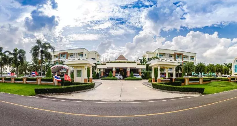 هتل Krabi Front Bay Resort