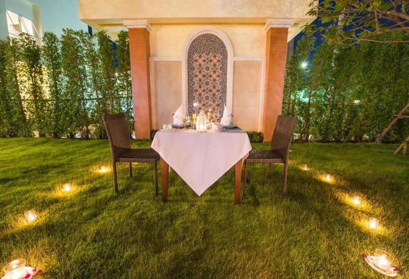 호텔 Krabi Front Bay Resort