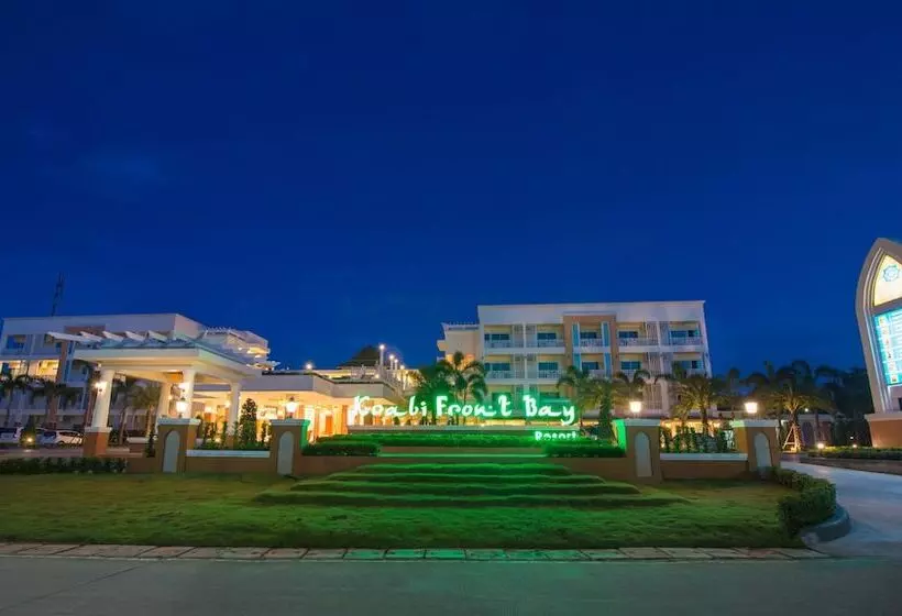 هتل Krabi Front Bay Resort