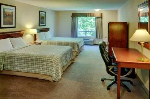 호텔 Lakeview Inns & Suites  Chetwynd
