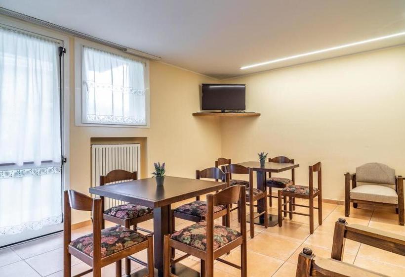 ホテル Monclassico