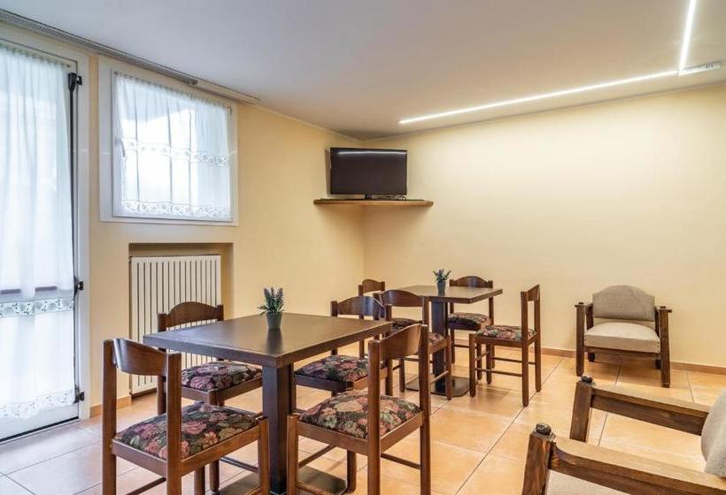 ホテル Monclassico