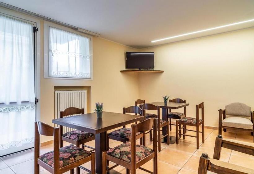 ホテル Monclassico