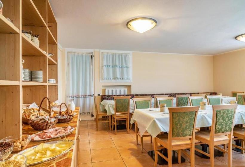 ホテル Monclassico