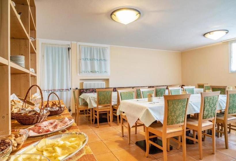 ホテル Monclassico