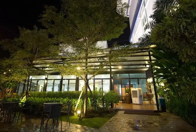 Отель Primetime