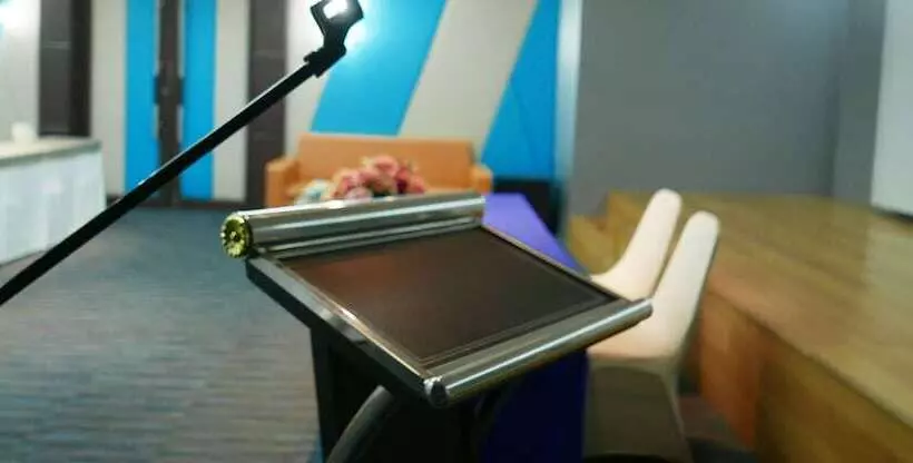 Отель Primetime