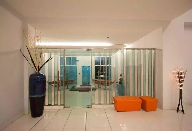 Отель Primetime