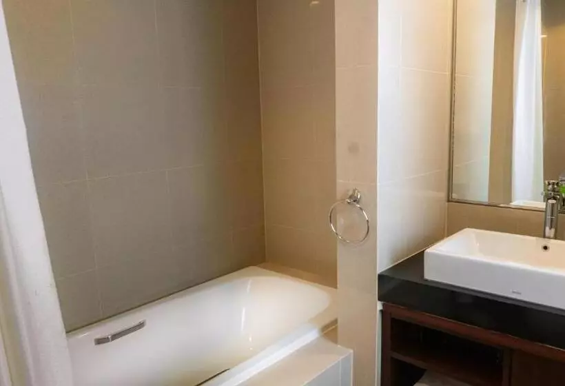 Hotel Primebiz  Cikarang