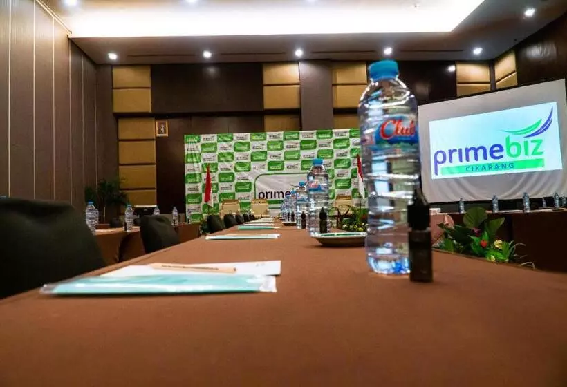 Hotel Primebiz  Cikarang
