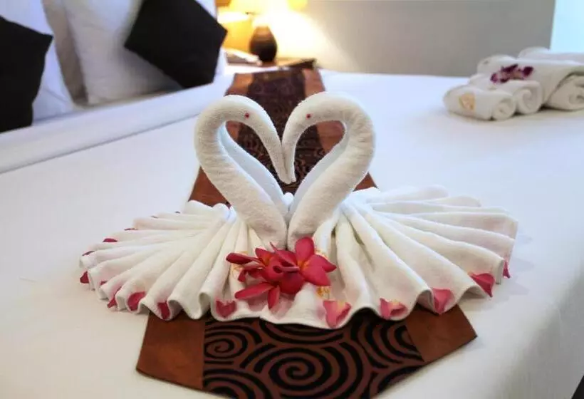 هتل Rapeepan Ville