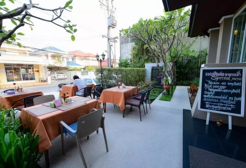 هتل Rapeepan Ville