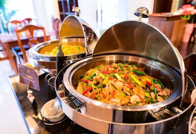 هتل Rapeepan Ville