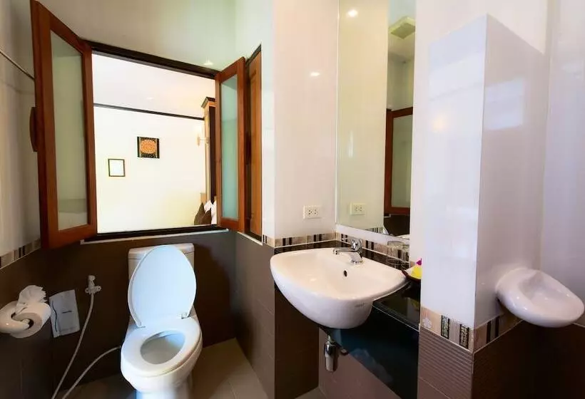 هتل Rapeepan Ville