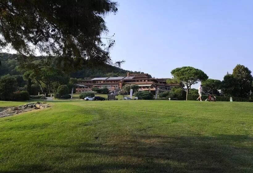 Отель Relais Golf Padova
