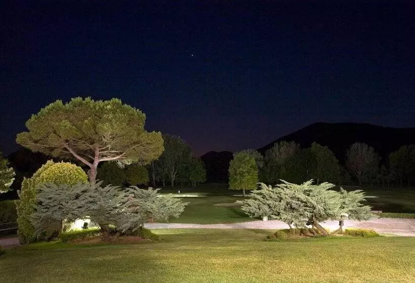 Отель Relais Golf Padova