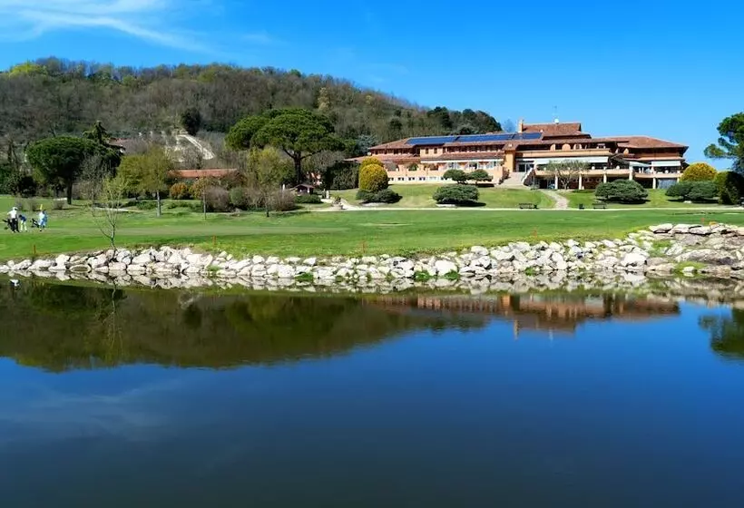 Отель Relais Golf Padova