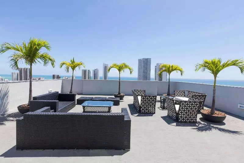 호텔 Roomo Praia De Boa Viagem Residencial