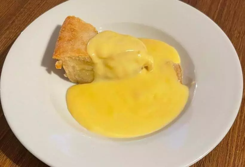 Отель The Queen Victoria