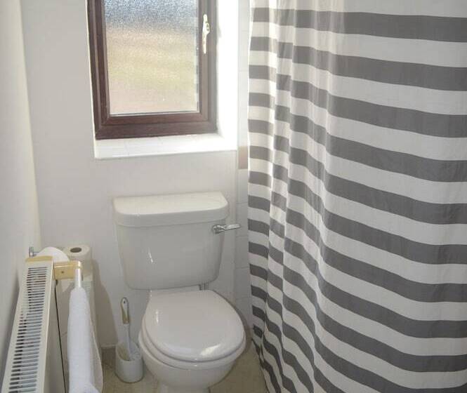 Отель The Queen Victoria