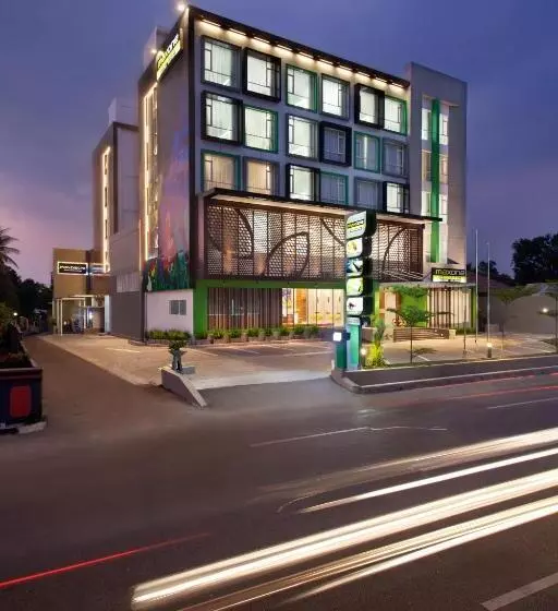 Dk Belstar Hotel Belitung