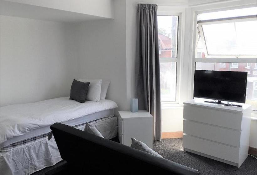 膳宿费 Polygon Villas Guest House