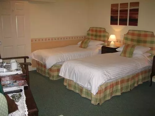 پانسیون Websters Bed & Breakfast