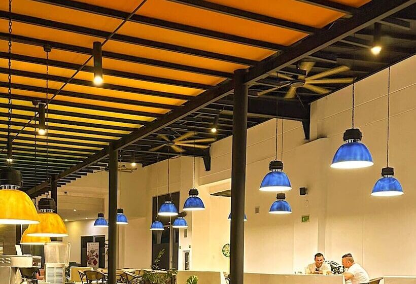 Pop Art Hotel Clc Mamonal Cartagena