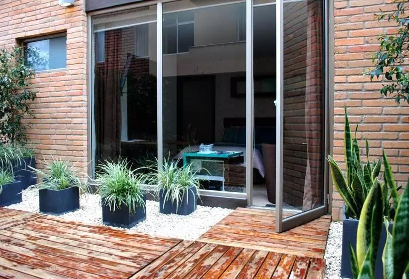 Rioné Hotel Boutique