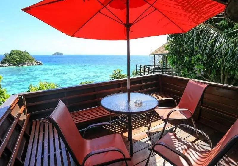 Serendipity Beach Resort Koh Lipe