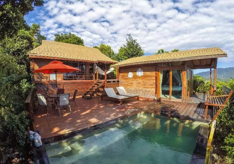 Serendipity Beach Resort Koh Lipe