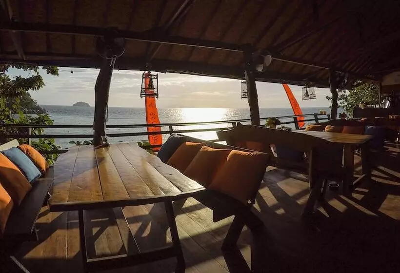 Serendipity Beach Resort Koh Lipe