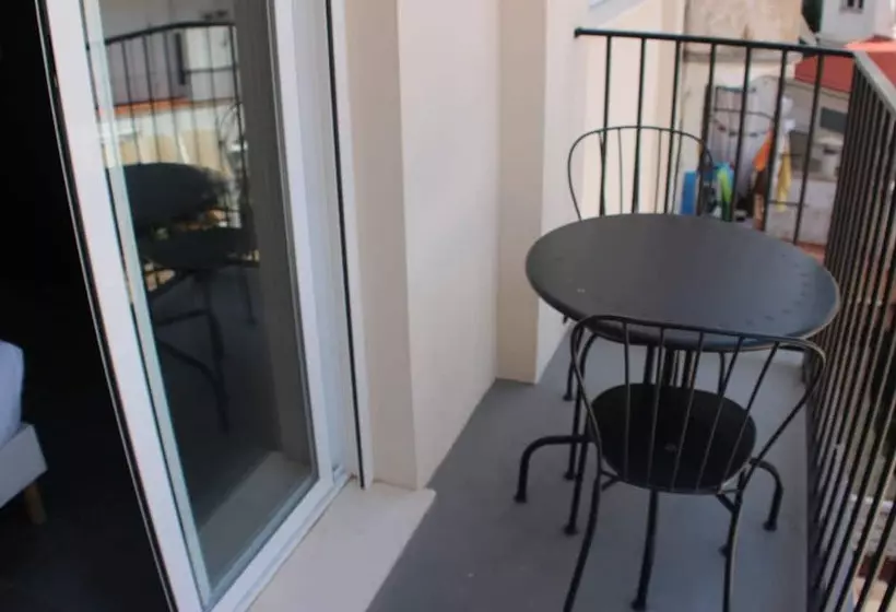 Soho Valencia Apartments