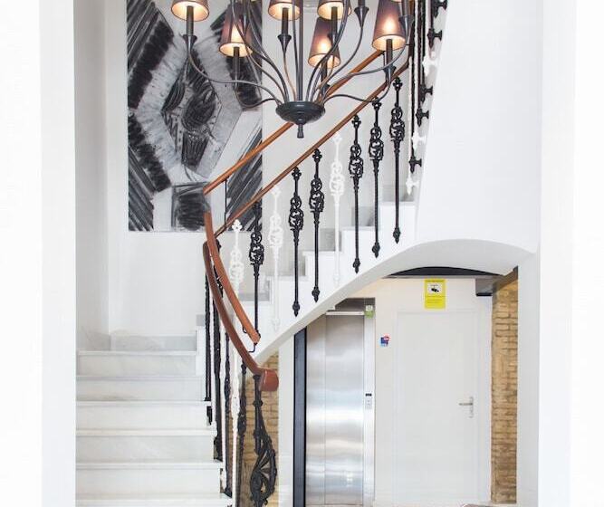 Soho Valencia Apartments