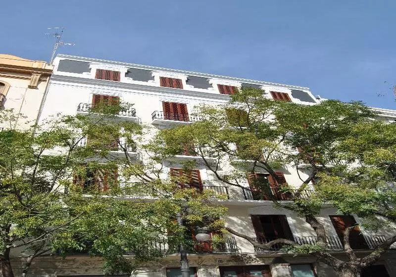 Soho Valencia Apartments