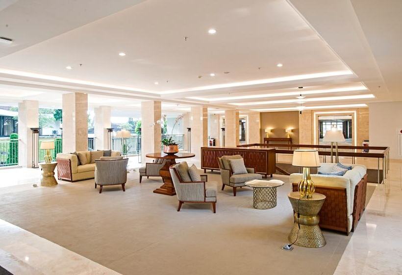 Surya Hotel & Cottages Prigen