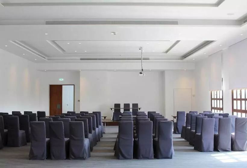 Hotelli Aliathon Ionian